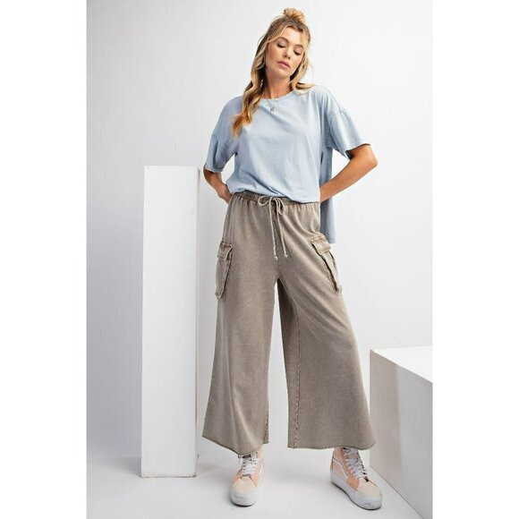 easel Pants - Game On Cropped Cargo Wide Leg Pant in Olive Grey